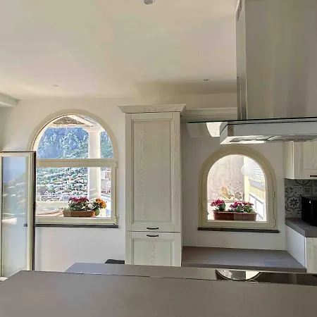 La Grande Perla 3 Bedroom 卡普里